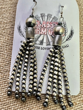 Ester Reano Tassel S Hook Earrings