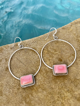 Elouise Kee Conch Shell Hoop Earrings