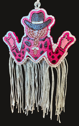 *Queen Bee Cowgirl with Fringe Freshie