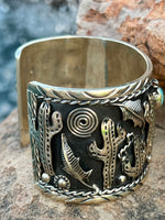 
              Thunderbird 3D Cuff
            