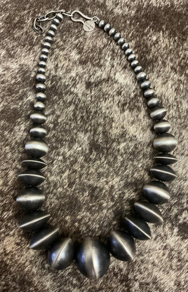 Rose Martin Graduated Handmade Pearl & Saucer Bead Necklace