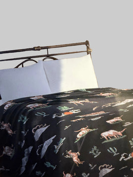 Mia Longhorns & Cowboy Throw Blanket