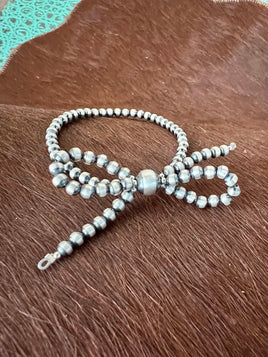 Stretchy Bow Bracelet