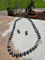 
              Sharon Cooley Nez Barrel & Bead Necklace & Earrings
            