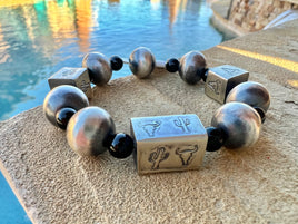 Tysha Aparicio Handmade Pearl & Onyx Stretch Bracelet