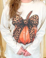 
              Pumpkin Cheetah Bow Rhinestone Sweatshirt
            