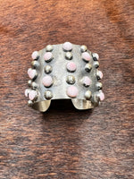 
              Pink Conch Shell Hammered Dot SS Cuff
            
