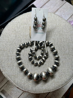 
              Treva Jim Graduated Handmade Pearl Necklace & Earrings
            